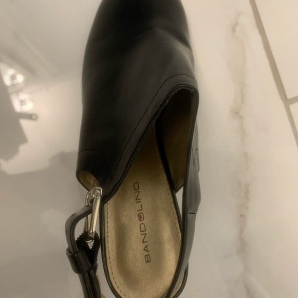 Black Peep-Toe Women's Shoes - Picture 4 of 4